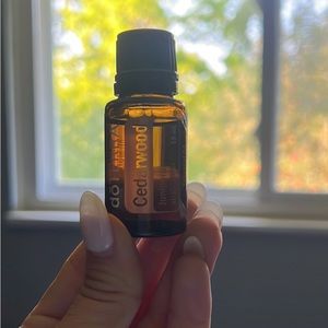 Doterra cedar wood oil